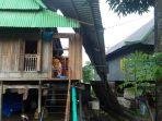 rumah-kadir-dg-sitaba-yang-diterjang-angin-kencang.jpg