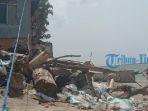 rumah-warga-di-bibir-pantai-Dusun-Bungung-bungung-Jeneponto-diikat-tali.jpg