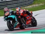 saat-fabio-quartararo-kiri-dan-andrea-dovizioso-kanan-2282020.jpg