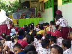safari-gemar-makan-ikan_20160316_175732.jpg