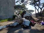 sampah-yang-berserakan-di-belakang-di-pasar-sentral-bulukumba.jpg