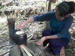satu-keluarga-jalani-karantina-di-hutan-karena-ditolak-warga.jpg