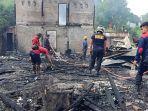 satu-rumah-warga-di-lingkungan-tambayako-mamuju-sulbar-hangus-terbakar.jpg