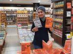 sebuah-seni-untuk-bersikap-bodo-amat-jadi-buku-terlaris-sepanjang-2019-di-toko-buku-gramedia.jpg