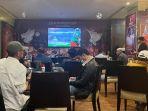 sejumlah-pengunjung-nonton-bareng-Piala-Dunia-2022.jpg