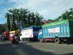 sejumlah-truk-bantuan-mentan-ri-untuk-korban-banjir.jpg