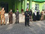 sekda-jeneponto-saat-apel-di-dinas-pertanian-jeneponto-senin-382020.jpg