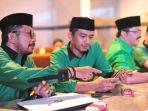 sekretaris-dpc-ppp-arifuddin-jarung-kiri-dan-sekretaris-tim-9-ppp-gowa.jpg