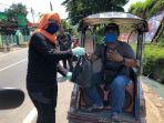 selain-sembako-masika-icmi-sulsel-bagikan-sayuran-ke-ojol-dan-tukang-bentor.jpg