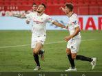 selebrasi-penyerang-sayap-sevilla-lucas-ocampos-usai-membobol-gawang-eibar-672020.jpg