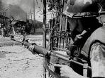 serangan-tet-saat-viet-cong-lancarkan-120-serangan-di-13-kota-dalam-satu-hari.jpg