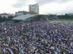 shalat-idul-fitri-saat-virus-corona-atau-covid-19-1-1452020.jpg