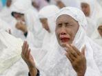 shalat-taubat-di-malam-nisfu-syaban.jpg