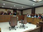 sidang-lanjutan-perkara-perintangan-penyidi.jpg