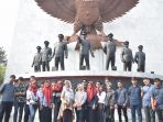sma-islam-athirah-melakukan-fieldtrip_20181011_183932.jpg