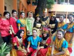 sman-14-makassar-menggelar-pergelaran-tari_20180524_153617.jpg