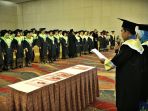 stikes_20181031_235957.jpg<pf>wisuda_20181031_235945.jpg