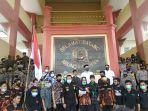 suasana-aksi-demonstrasi-aliansi-pemuda-dan-mahasiswa-kabupaten-bone.jpg