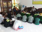 suasana-aksi-perdamaian-yang-melibatkan-siswa-antar-sekolah.jpg