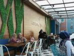 suasana-kafe-terrace-bbc-di-jl-pallawarukka-kota-sengkang_20180607_144347.jpg