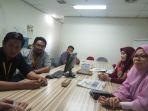 suasana-kunjungan-tim-helper-indonesia-di-redaksi-tribun-timur.jpg