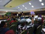 suasana-lelang-kendaraan-dinas.jpg