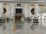 suasana-masjid-agung.jpg