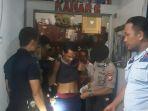 suasana-penggeledahan-di-rutan-kelas-ii-b-jeneponto-oleh-personel-polres-jeneponto.jpg