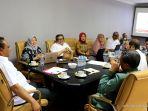 suasana-rapat-m8.jpg