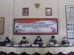 suasana-rapat-pleno-terbuka-rekapitulasi-dphp-dan-penetapan-dps.jpg