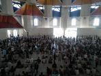 suasana-salat-jumat-perdana-di-masjid-99-kubah-jl-metro-tanjung-bunga-makassar.jpg