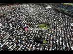 suasana-tabligh-akbar-ustaz-abdul-somadi-glbk-bandung.jpg