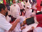 suasana-vaksinasi-di-smpn-40-makassar-rabu-1472021.jpg