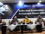 syamsu-rizal-mi-saat-press-gathering_20180730_132520.jpg