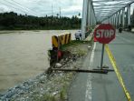 talud-jembatan-sungai-rongkong-ambruk-senin-2852018_20180528_153322.jpg
