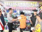 tambunan-bersama-kapolsek-pallangga.jpg