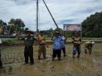 tanam-padi_20160919_135907.jpg<pf>tana-padi_20160919_140120.jpg