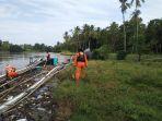 tim-sar-gabungan-cari-warga-kecamatan-sabbangparu-yang-hanyut-rabu-23122020.jpg
