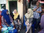 tinjau-korban-kebakaran-jl-irian_20180708_193802.jpg