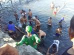 tukang-ojek-tenggelam_20160828_124252.jpg