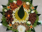 tumpeng-ala-Kendzafood.jpg