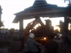 ulah-truk-nakal_20160728_223838.jpg