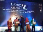 unibos-mendapat-tujuh-piagam-penghargaan-dalam-acara-malam-apresiasi-kinerja-perguruan-tinggi-awasta.jpg