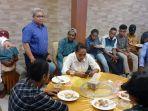 universitas-negeri-makassar-prof-husain-syam.jpg