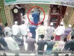 update-video-viral-rekaman-cctv-imam-masjid-dipukul-saat-salat-subuh-video-imam-masjid-ditampar.jpg