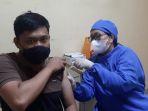 vaksin-covid-19-di-makassar-1-2572021.jpg