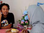 video-intip-ayam-geprek-terendul-ala-dapur-mamak-ramlah.jpg