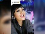 viral-di-tiktok-wanita-bergaya-mirip-mendiang-julia-perez.jpg