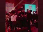viral-siswa-smk-di-makassar-gelar-prom-night-atau-pesta-kelulusan-di-sebuah-hotel.jpg