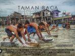 wa-sungke-taman-baca-laut-tempat-membaca-anak-anak-di-kaledupa.jpg